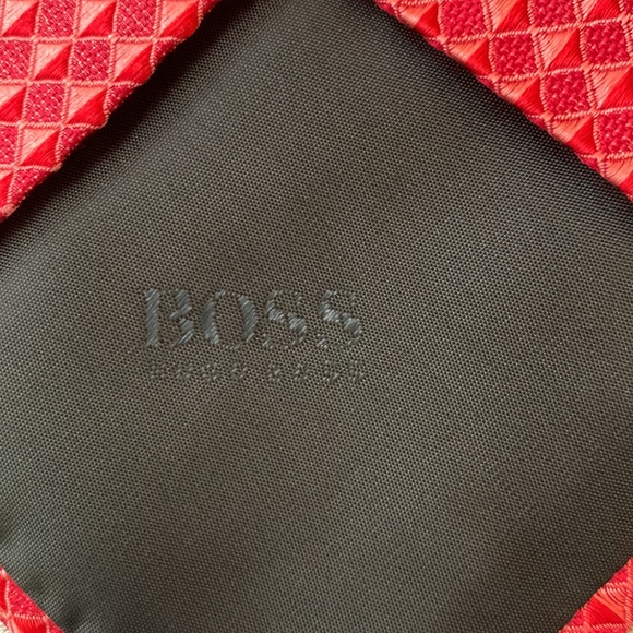 Hugo Boss Tie reddish colour - Picture 6 of 7